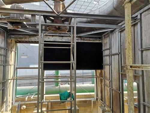 <a href=http://m.yhgjgyxgs.com/peijian/fan/ target=_blank class=infotextkey>冷卻塔風機</a>